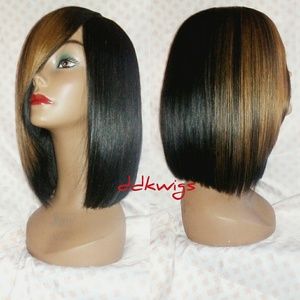Shoulder length bob cut